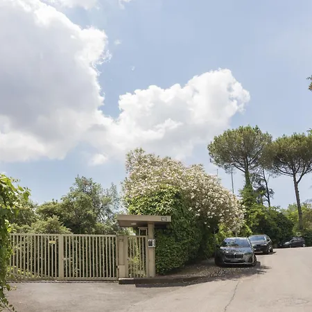 The House In The Green By Interhome Appartamento Roma